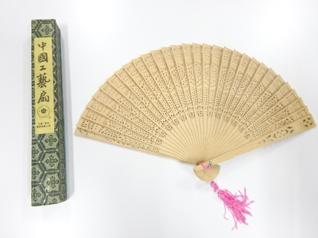 JAPANESE KIMONO / ANTIQUE FOLDING FAN / SANDALWOOD